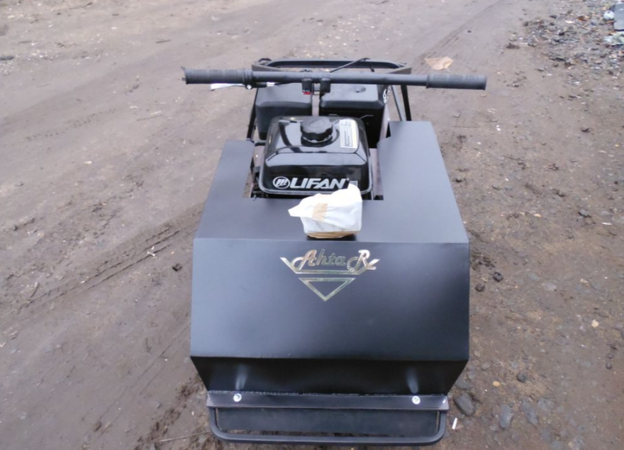 Мотобуксировщик AhtaR Зима 9 л/с с вариатором в Кемерово