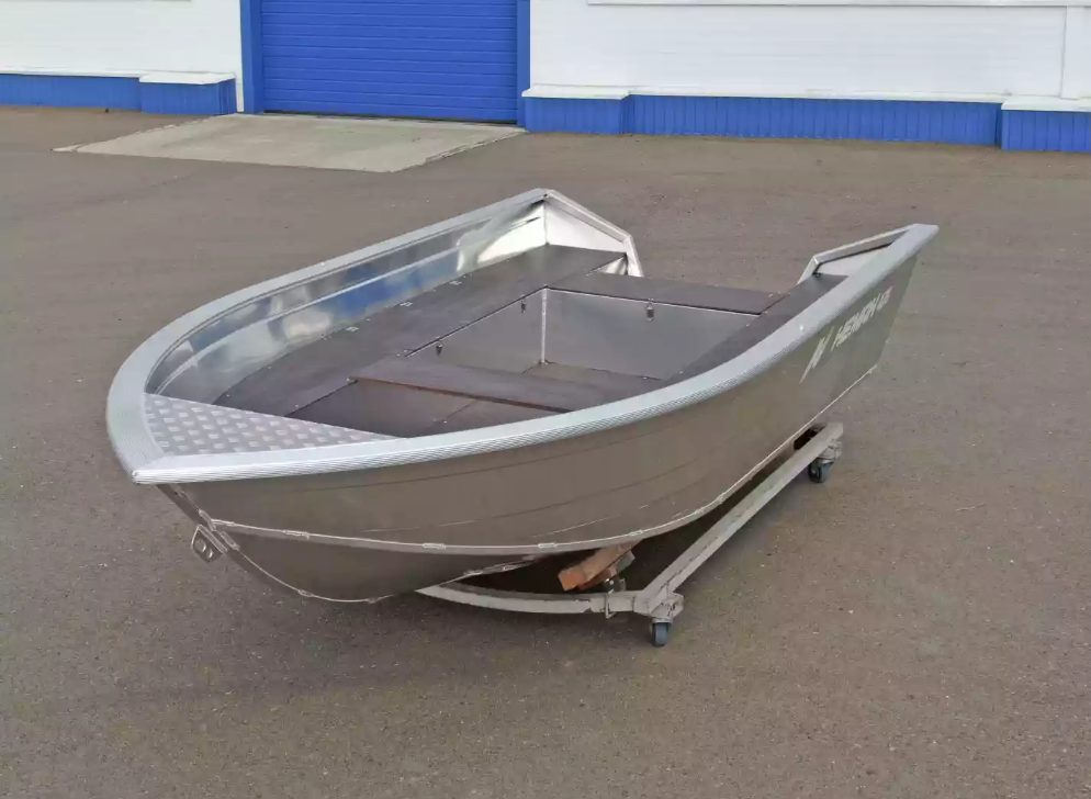 Алюминиевая лодка  Неман-420 в Кемерово