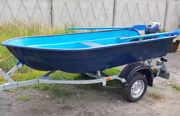 Стеклопластиковая лодка Neman-340 (тримаран) в Кемерово