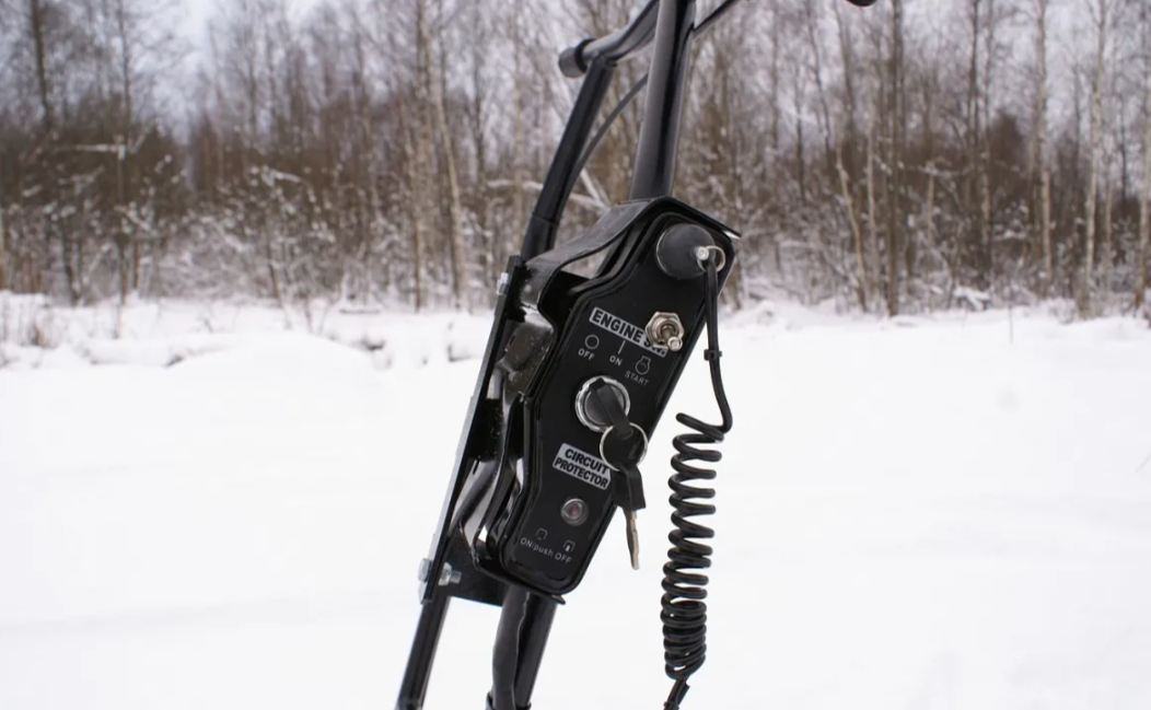 Мотобуксировщик БТС «МАЛЕК» 380/7 БЕЗ э/зап. Б/У в Кемерово