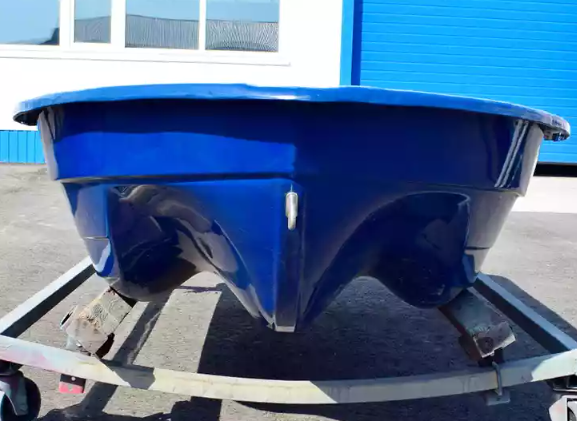 Стеклопластиковая лодка Neman-340 (тримаран) в Кемерово