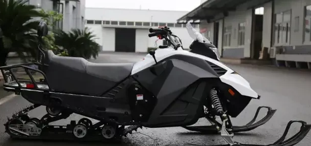 Снегоход ULAR 220 в Кемерово