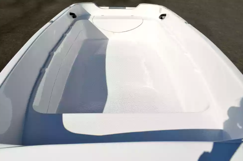 Стеклопластиковая лодка Пингвин (тримаран) в Кемерово