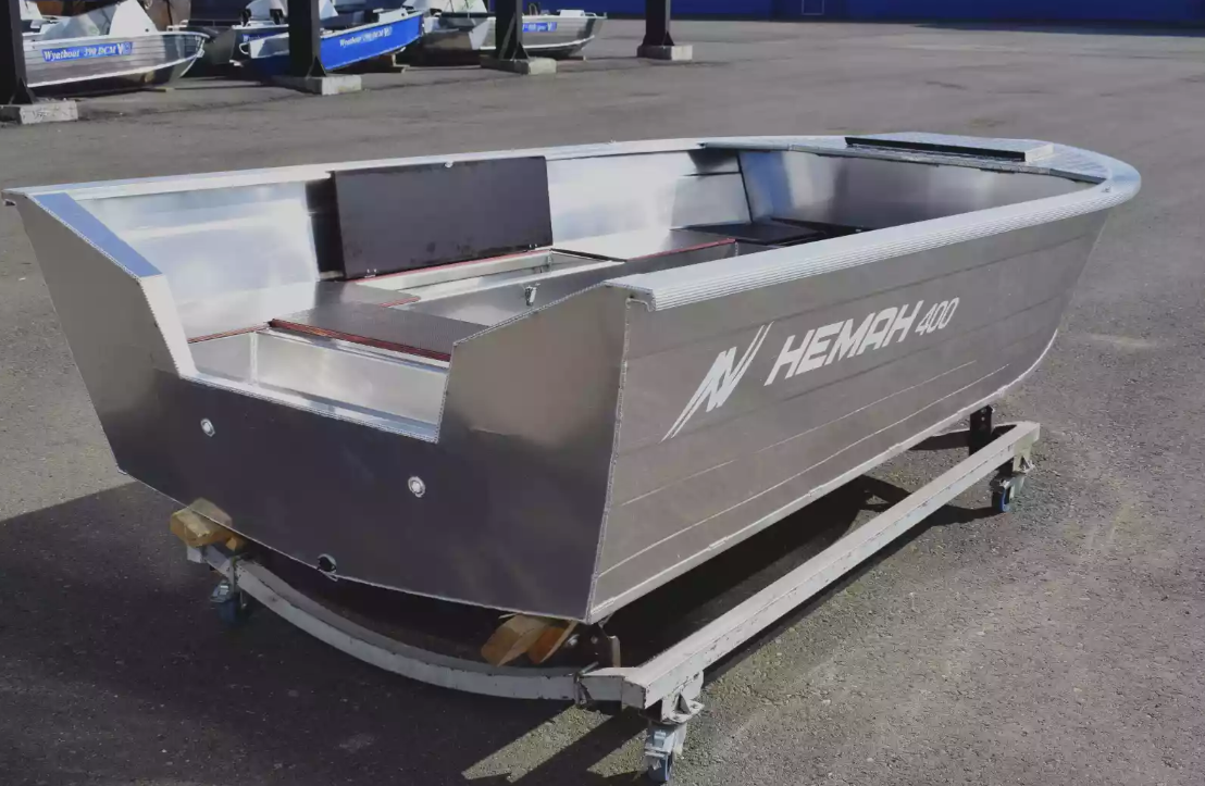 Алюминиевая лодка Неман-400 Р PRO в Кемерово