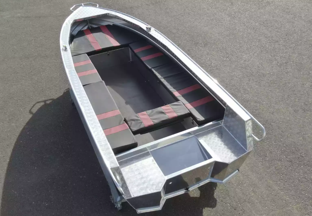 Алюминиевая лодка Wyatboat-390РМ увеличенный борт в Кемерово
