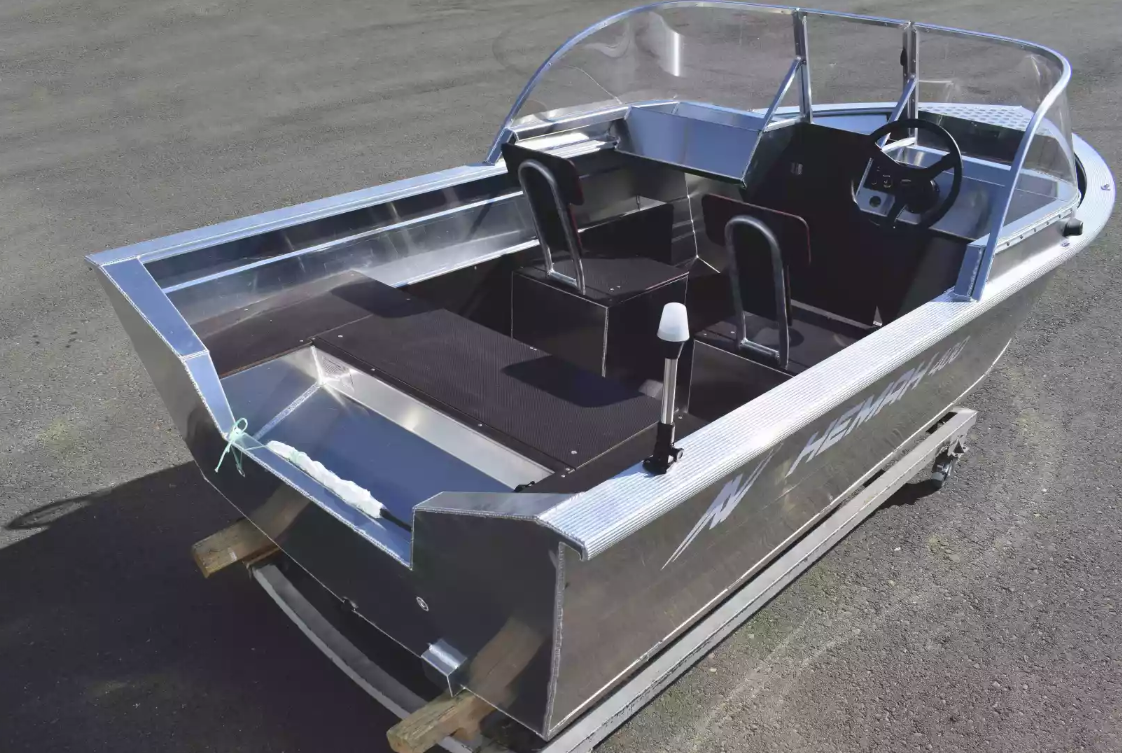 Алюминиевая лодка  Неман-400 DCM в Кемерово