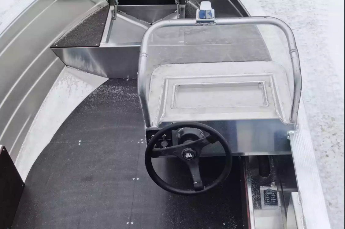 Алюминиевая лодка Неман-400 С в Кемерово