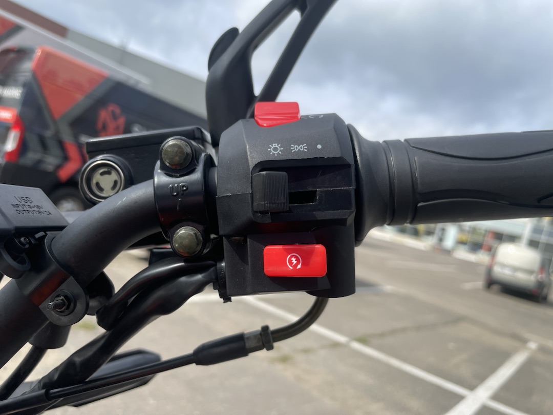 Мопед PROMAX CB150R (49) в Кемерово