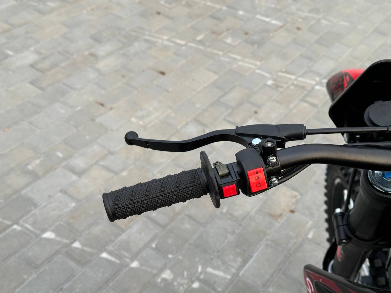 Кроссовый мотоцикл Sanchez Maniac CB300F в Кемерово