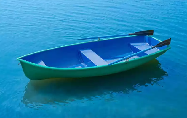 Стеклопластиковая лодка Дельфин в Кемерово