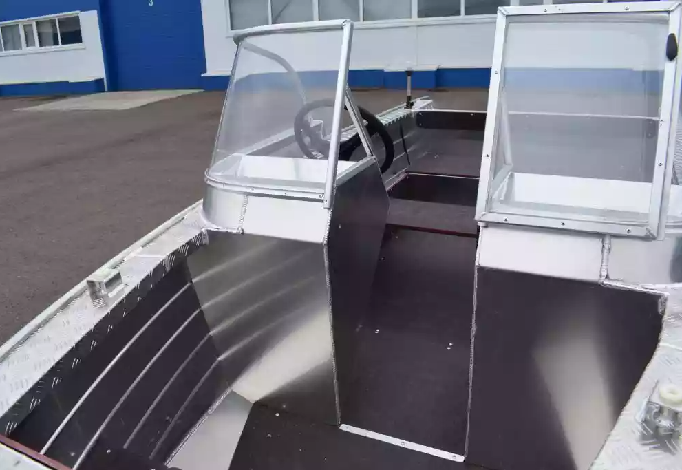 Алюминиевая лодка Wyatboat-390 DCM Увеличенный борт в Кемерово