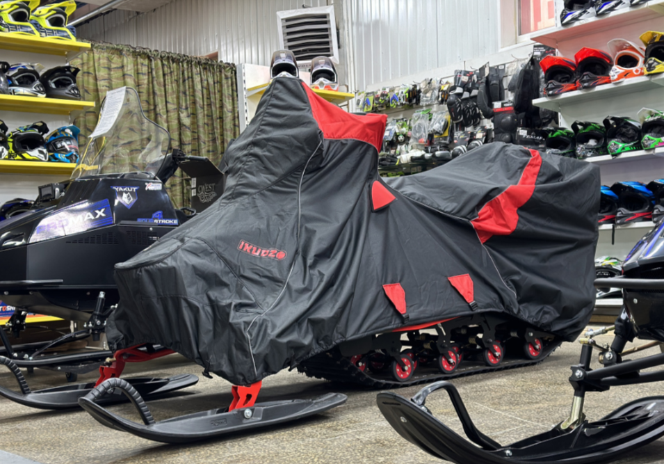 Чехол транспорт. снегохода IKUDZO HUNTER черно-красный Оксфорд ПРЕМИУМ качества с лого IKUDZO в Кемерово