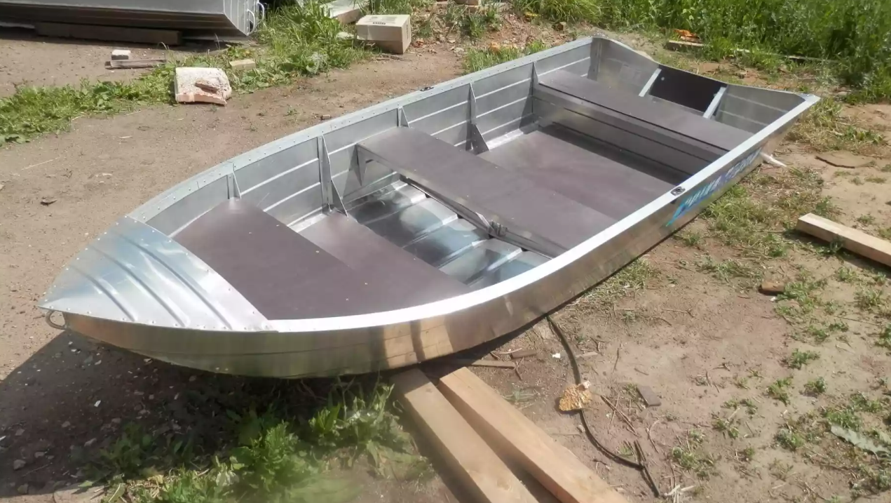 Алюминиевая лодка Вятка-Профи 32 в Кемерово