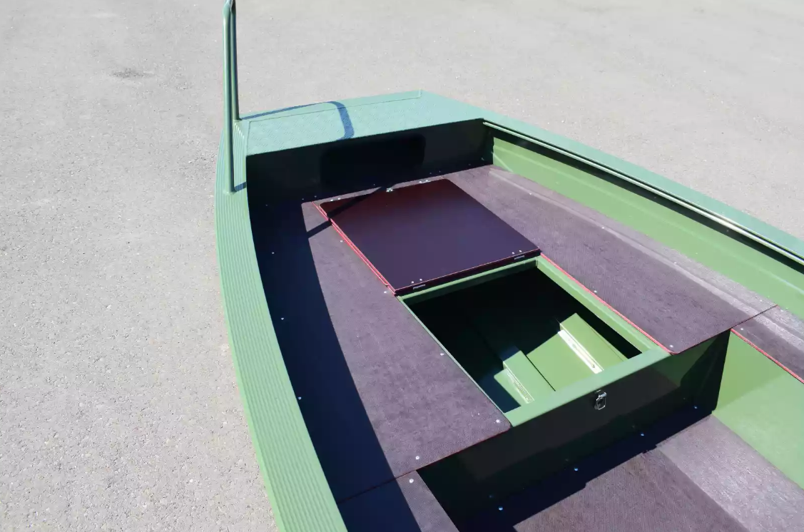 Алюминиевая лодка  Wyatboat-430 Master Fish в Кемерово