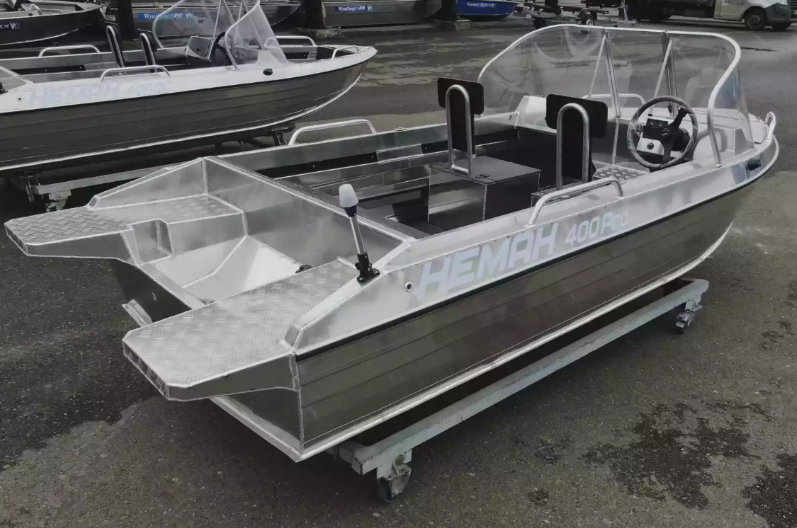 Алюминиевая лодка  Neman-400 PRO в Кемерово