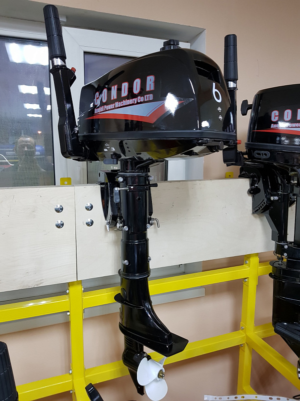 Лодочный мотор Condor T6HS без бака 12 л. в Кемерово