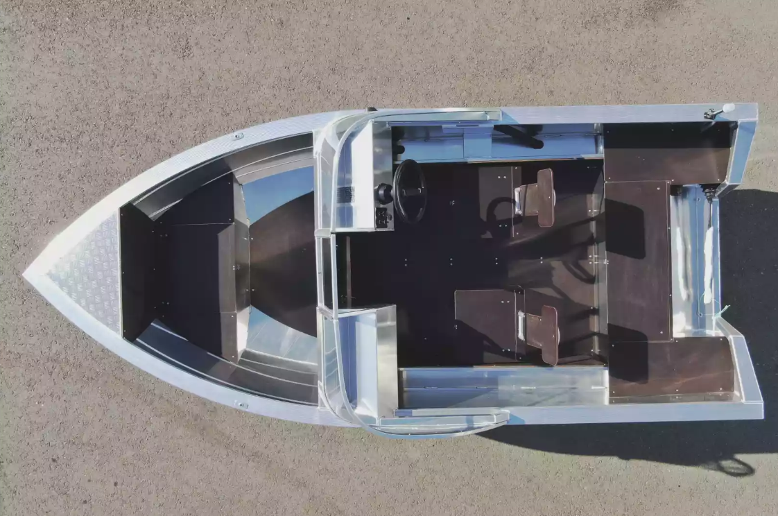 Алюминиевая лодка  Неман-400 DCM в Кемерово