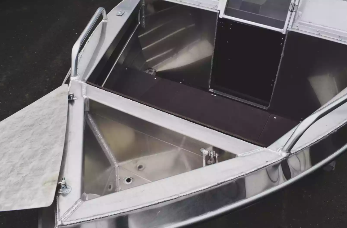 Алюминиевая лодка  Neman-400 DC в Кемерово