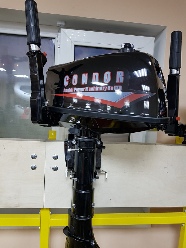 Лодочный мотор Condor T5HS без бака 12 л. в Кемерово