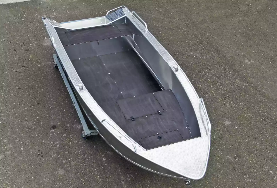Алюминиевая лодка  Wyatboat-430М FISH в Кемерово