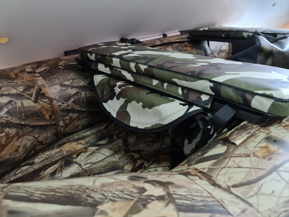 КОМПЛЕКТ МЯГКИХ НАКЛАДОК С СУМКОЙ ДЛЯ ЛОДОК 80Х20 КАМУФЛЯЖ в Кемерово