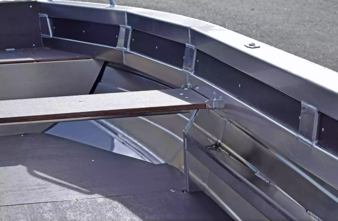 Алюминиевая лодка  Неман-480 Р в Кемерово