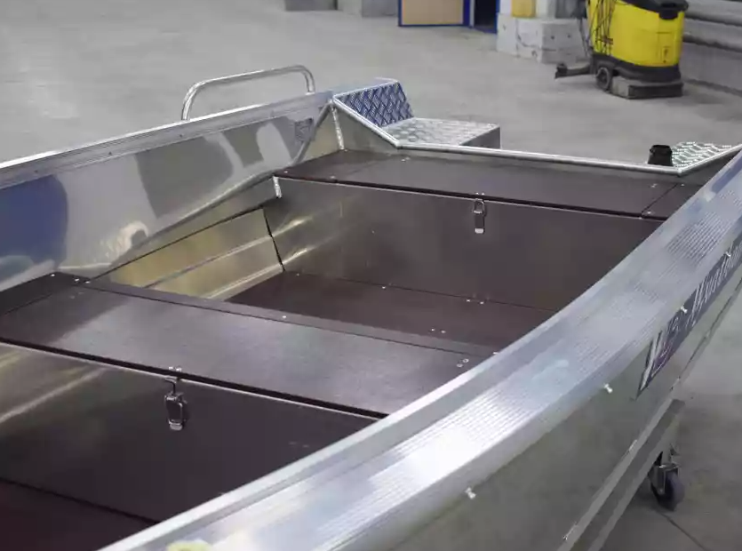 Алюминиевая лодка  Wyatboat-430 Р в Кемерово