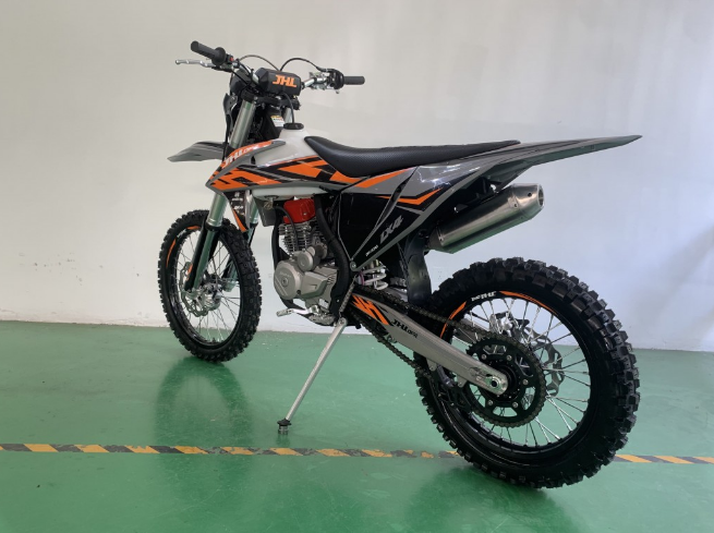 Мотоцикл JHLMOTO JHL LX4 CB300RL (175FMN) в Кемерово