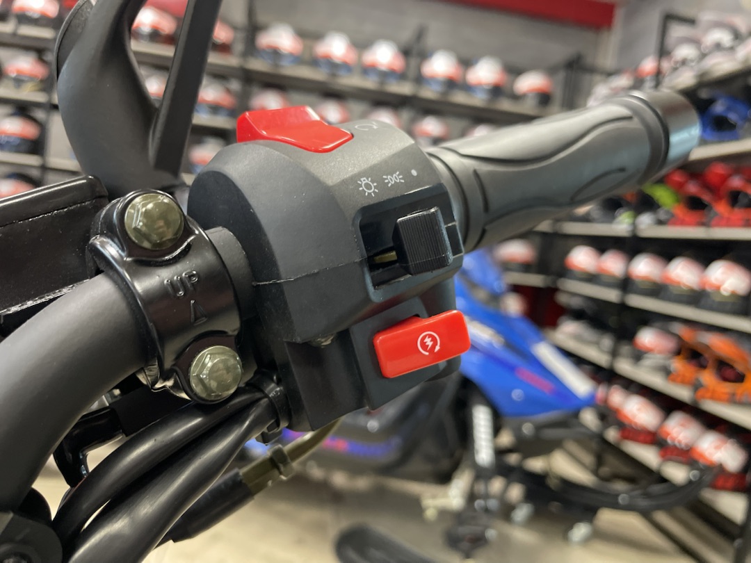 Мопед PROMAX CB150R (49) в Кемерово