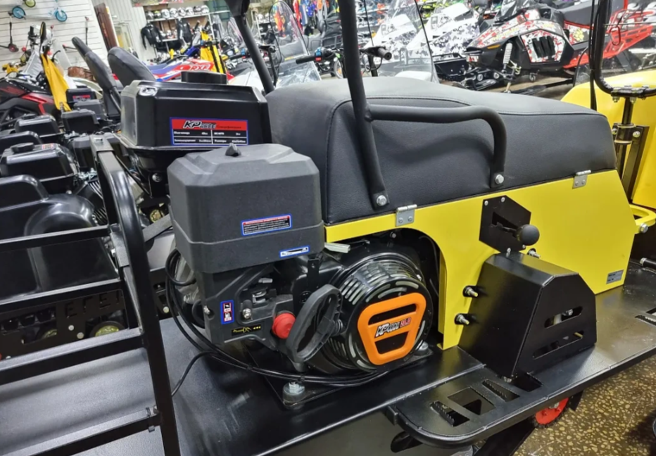 Миниснегоход Бурлак-М Егерь Стандарт SPORT 20 л.с. с эл.зап. в Кемерово