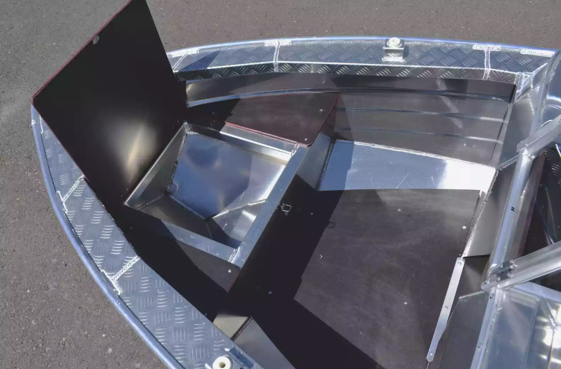 Алюминиевая лодка Wyatboat-390 DCM в Кемерово