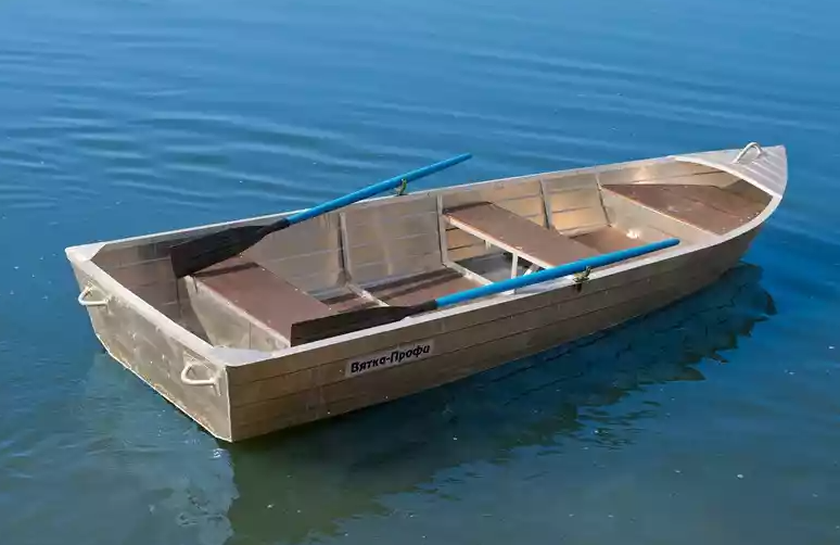 Алюминиевая лодка Вятка-Профи 32 в Кемерово