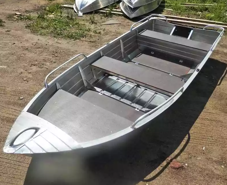Алюминиевая лодка Вятка-Профи 37 в Кемерово