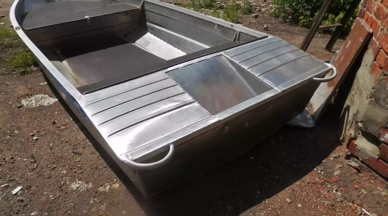 Алюминиевая лодка Вятка-Профи Вариант в Кемерово