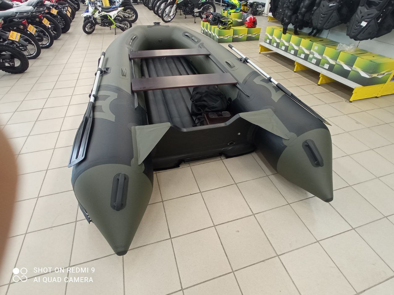 Лодка MISHIMO RIVER JET 410 под водомет в Кемерово