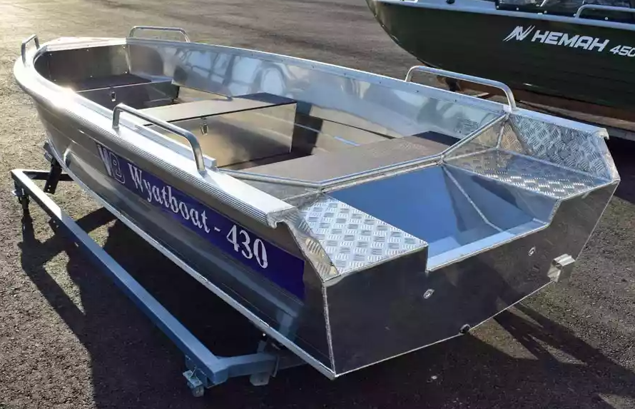 Алюминиевая лодка  Wyatboat-430 Р в Кемерово