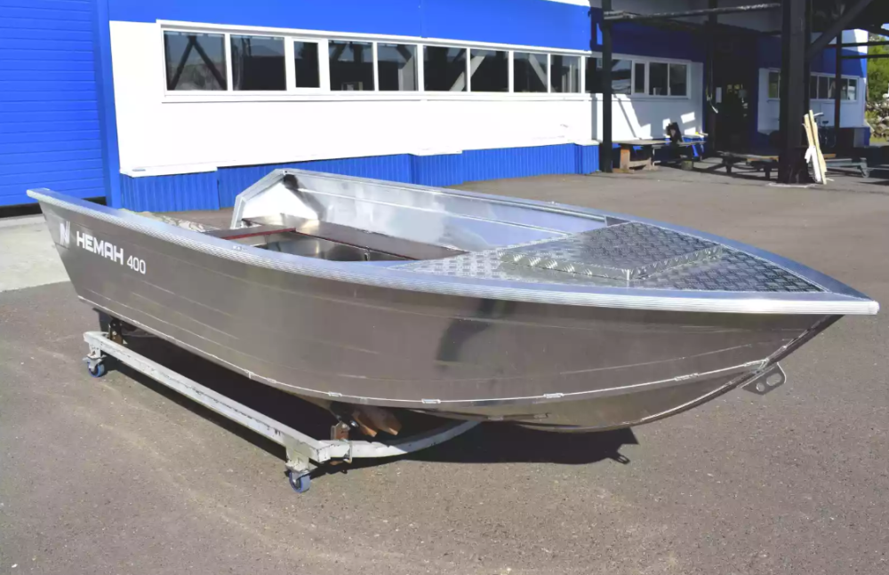 Алюминиевая лодка Неман-400 Р PRO в Кемерово