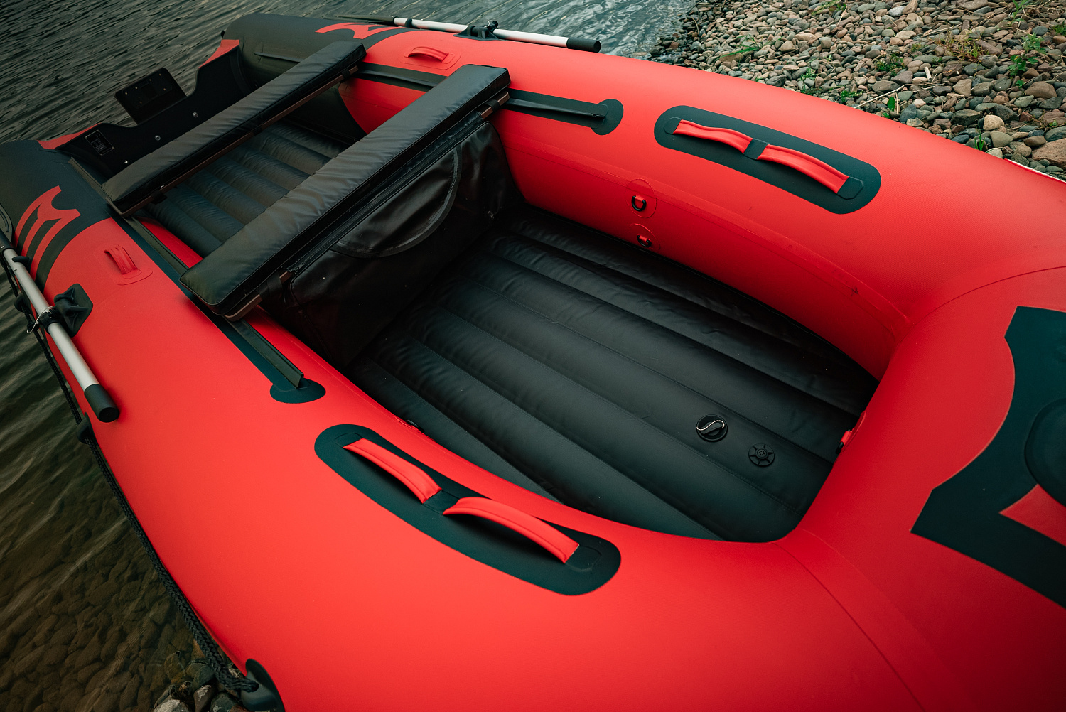 Лодка MISHIMO RIVER JET 390 под водомет в Кемерово