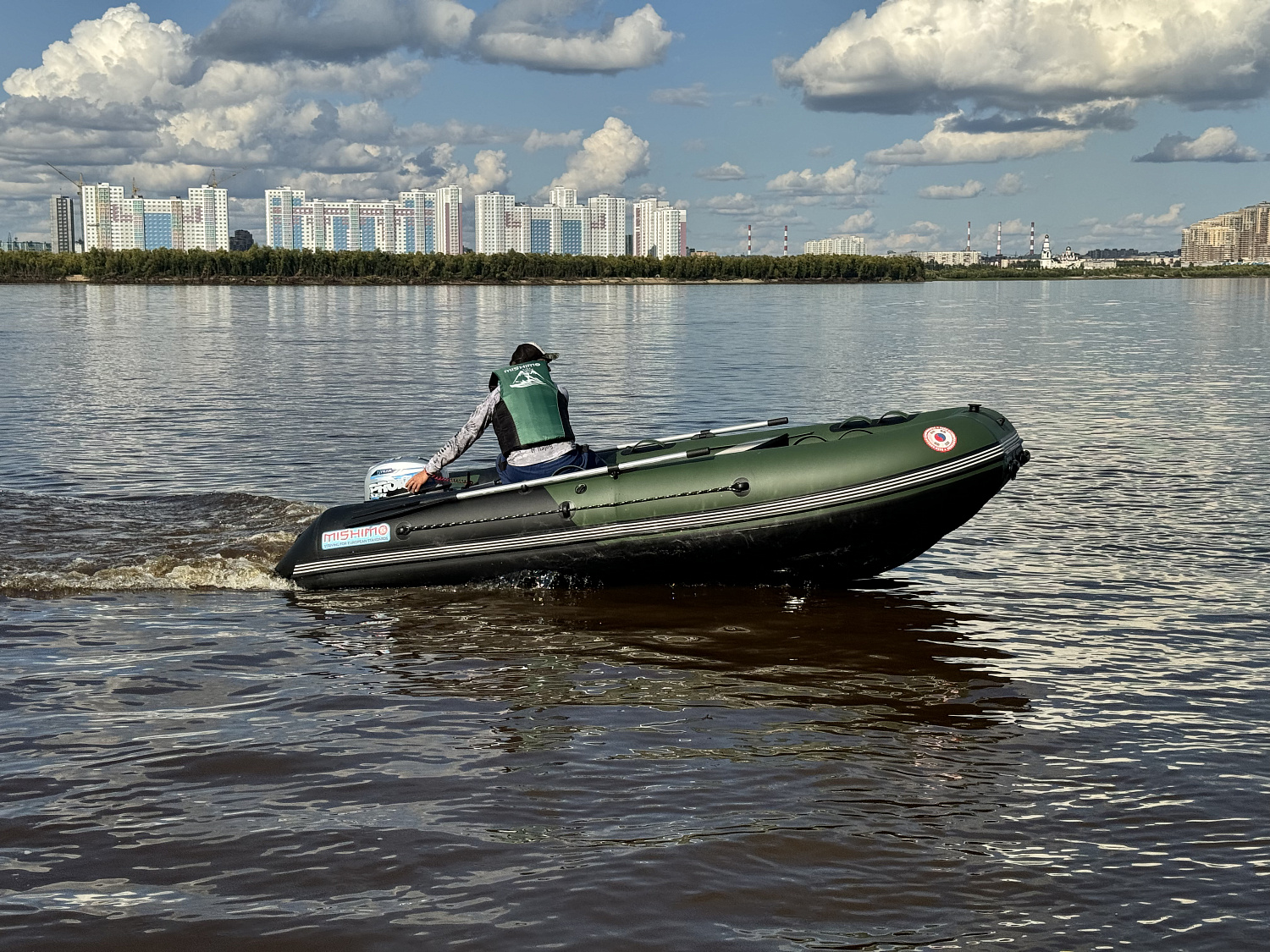 Лодка MISHIMO BIG FLOOR 440 в Кемерово