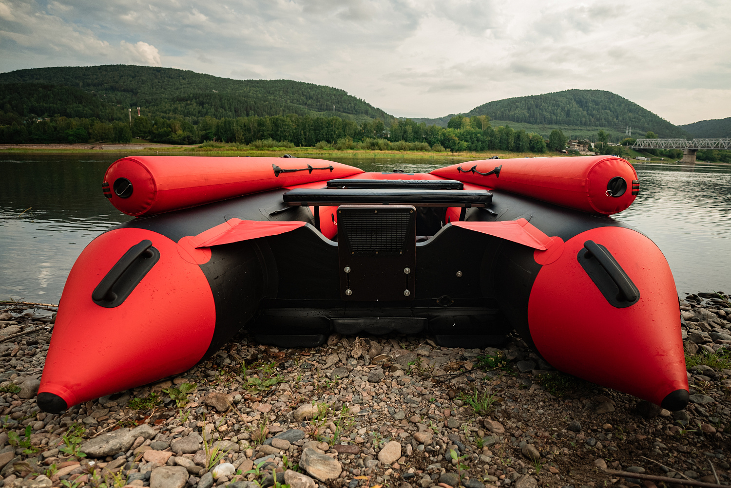 Лодка MISHIMO RIVER FJET PRO 470 под водомет в Кемерово