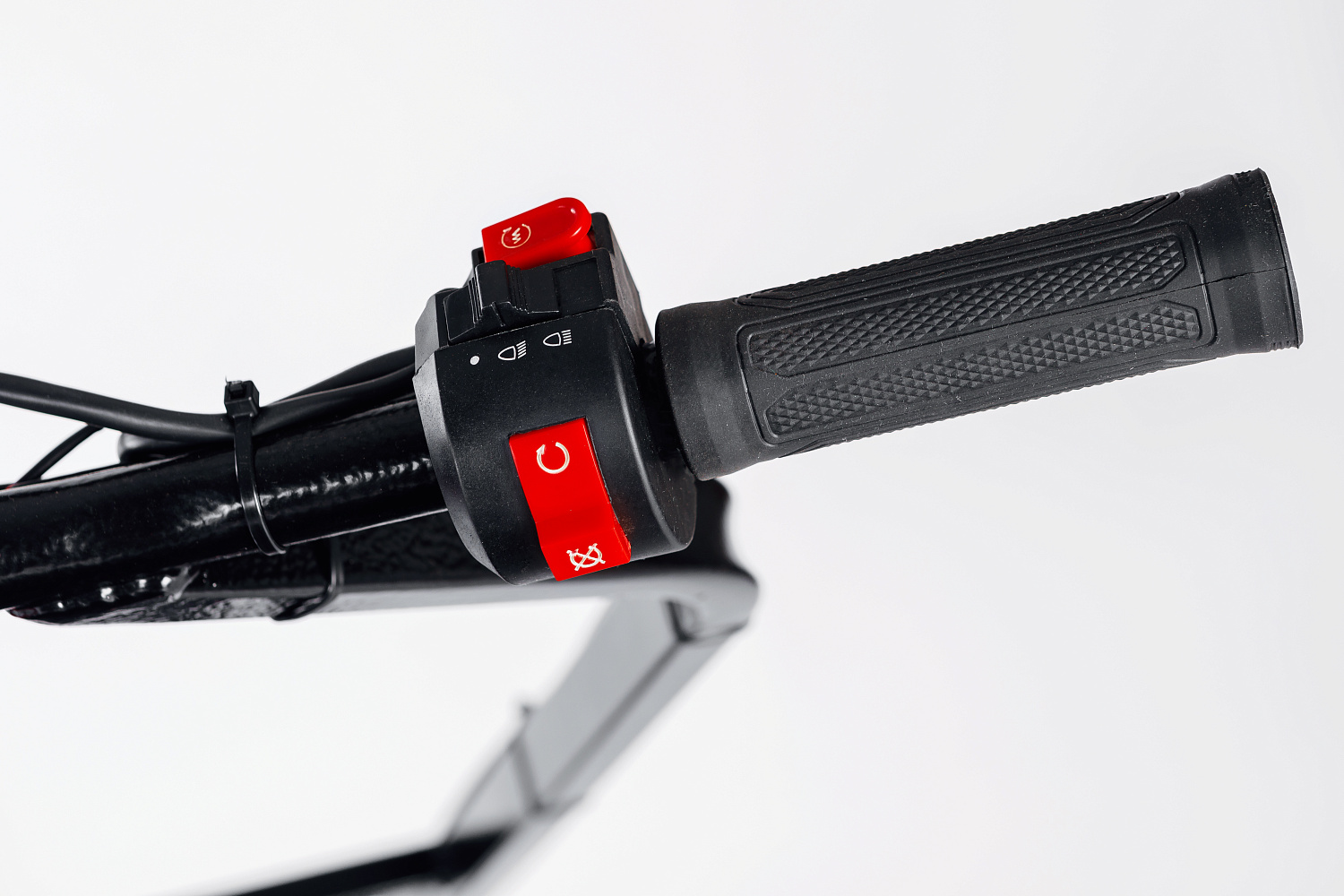 МОТОБУКСИРОВЩИК IKUDZO LONG 2.0 1700/500 EKR19 в Кемерово